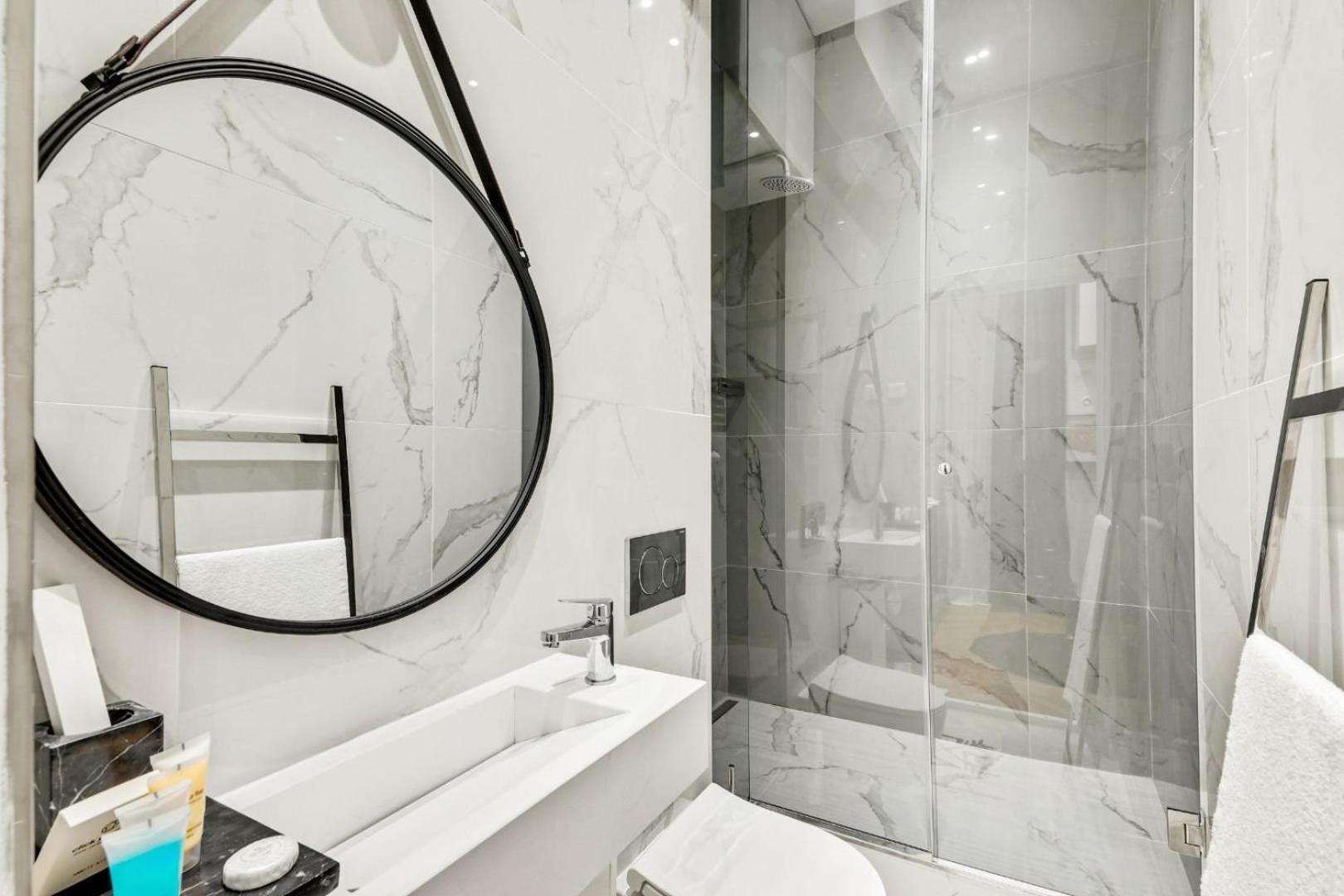 Appartement 213-suite Givenchy Paris